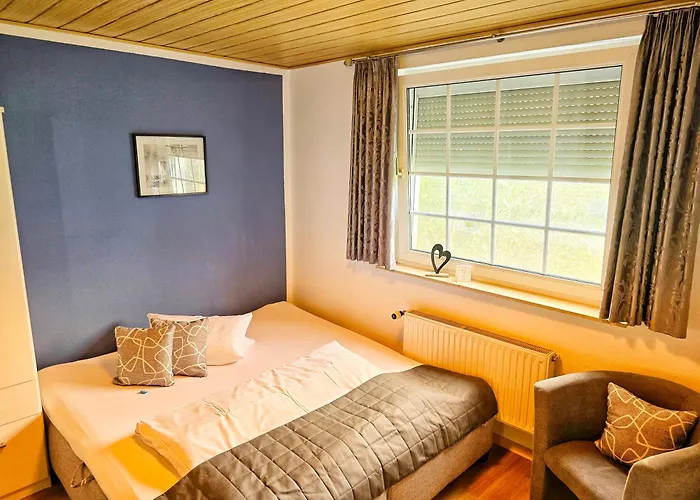 Lindenhof Falkenberg ゲストハウス 3*